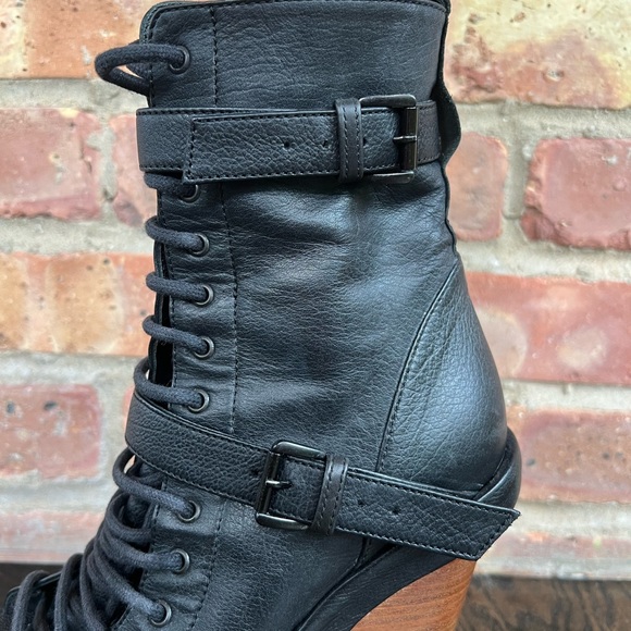 Ann Demeulemeester Black Wedge Lace Up Ankle Boots! - Picture 5 of 11